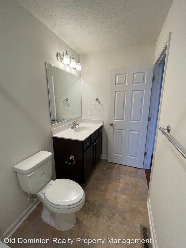 Building Photo - 2861 Congers Creek Rd