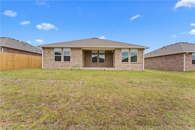 Building Photo - 3021 Amarillo Wy