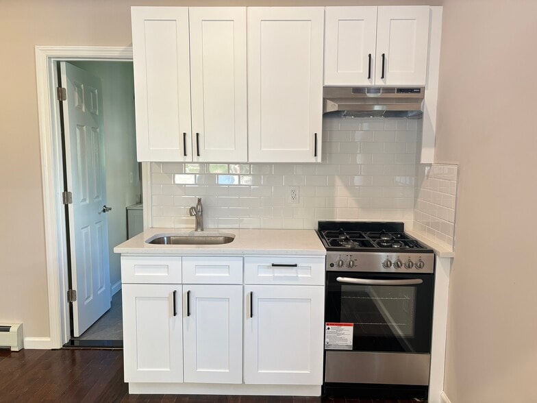 Unit 1 - 1607 Kerrigan Ave