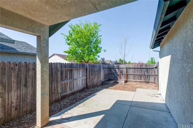 Building Photo - 3 Bed 2 Bath Near PV High & Bidwell Park