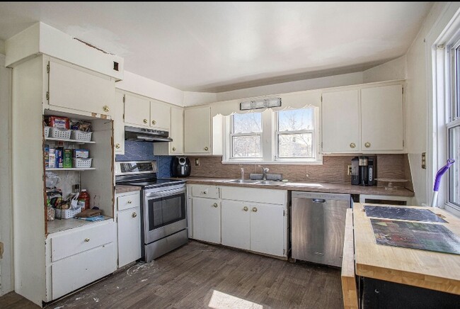 Building Photo - 17 N 20th St