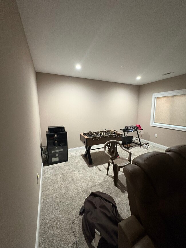 Building Photo - 5668 Prairie Grass Dr