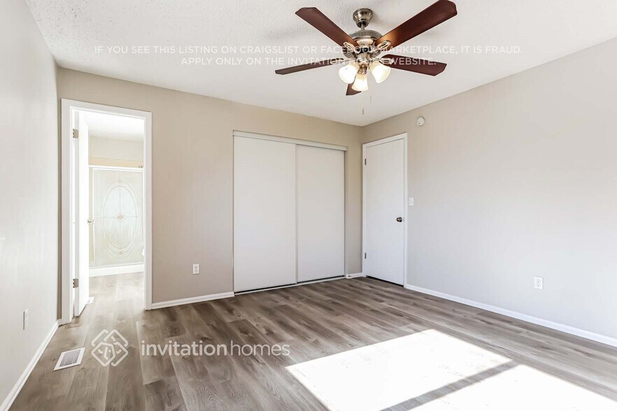 Building Photo - 14499 E Wesley Ave