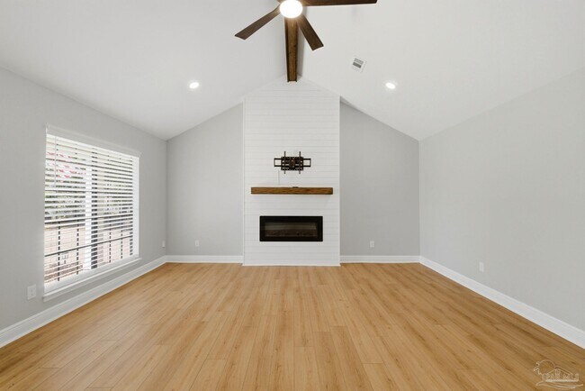 Building Photo - 4607 La Borde Ln