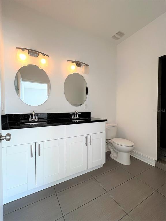 Building Photo - 6921 Interbay Blvd