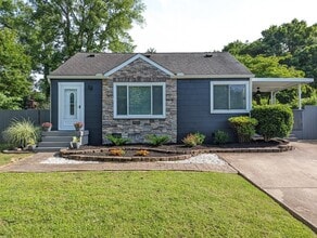 Building Photo - 79 Scobey Dr