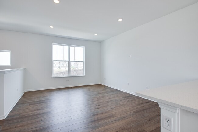 Building Photo - 25750 W Yorkshire Dr