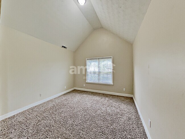 Building Photo - 141 Bridgemill Dr
