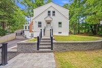 Building Photo - 63 Russell Rd