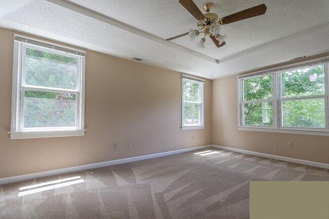 Building Photo - 5259 Spring Tide Ln