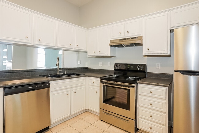Building Photo - Charming 3 Bedroom Home in Augusta!