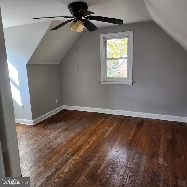 Building Photo - 6512 Hansford St