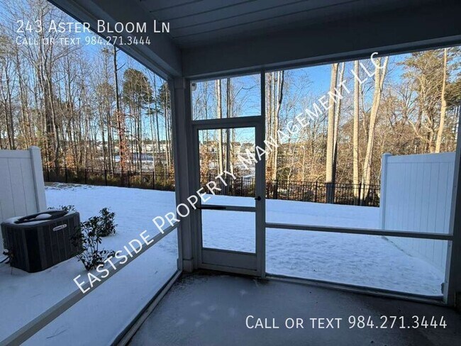 Building Photo - 243 Aster Bloom Ln