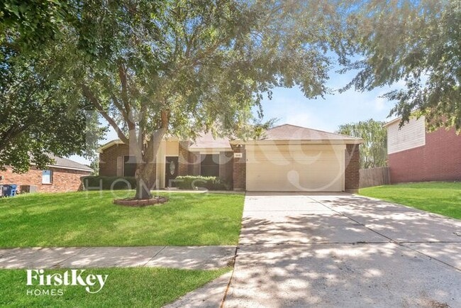 Primary Photo - 1008 Hanover Dr