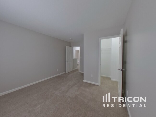 Building Photo - 3029 Decapolis Dr
