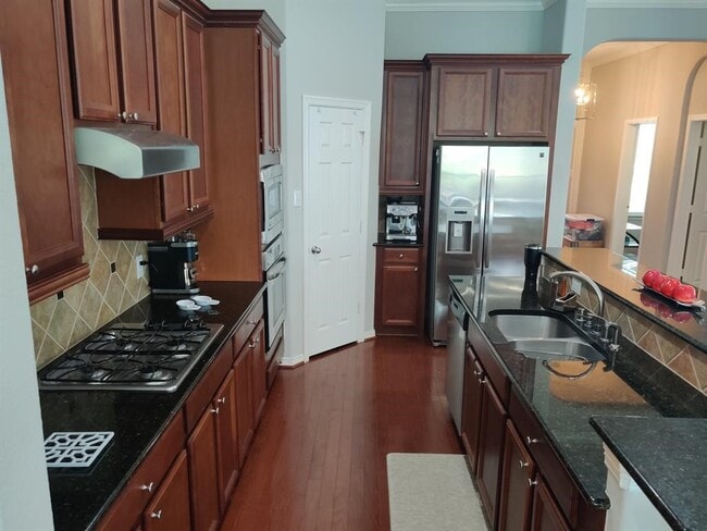 Building Photo - 13401 Indigo Sands Dr