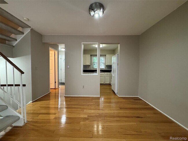 Building Photo - 1775 Brentwood