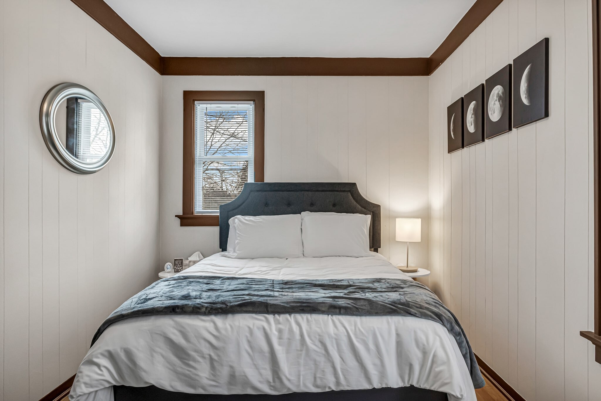 Building Photo - 817 Bell Ave