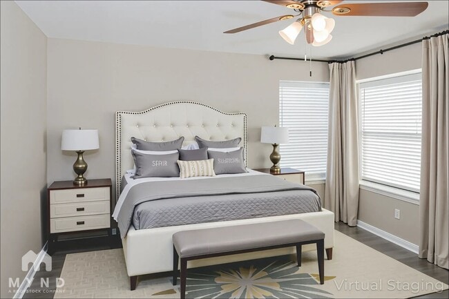 Building Photo - 4961 Briar Oaks Ln