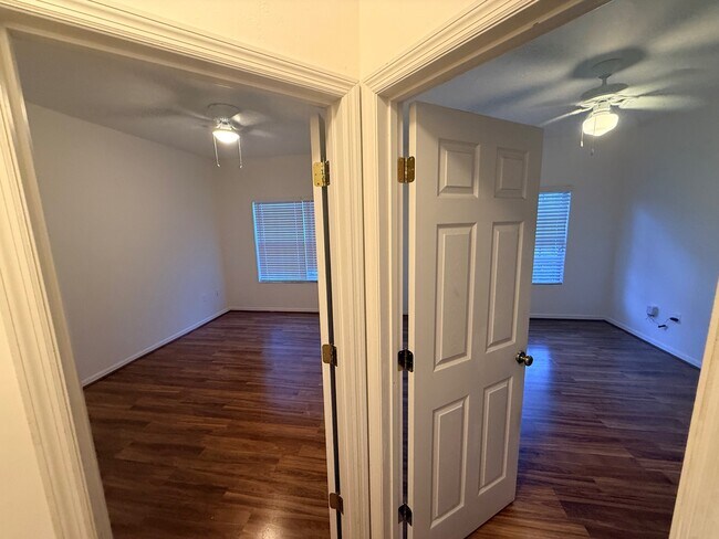 Building Photo - 1804 SW 65th Dr