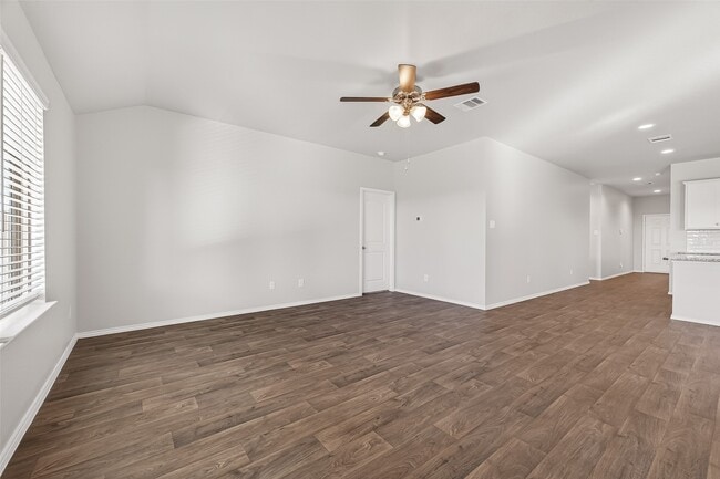 Building Photo - 4763 Avellino Base Dr