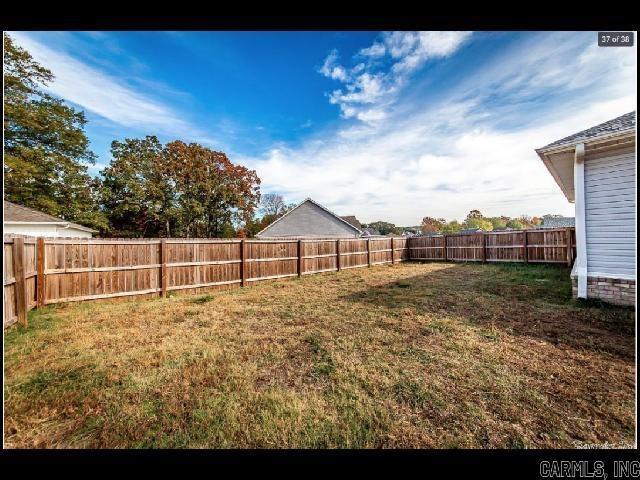 Building Photo - 13 Woodhaven Dr