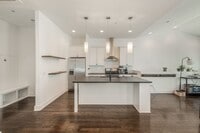 Building Photo - 1040 Maynor Ave