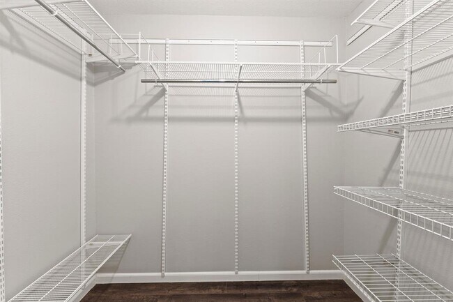 Building Photo - 2505 Wilke Dr