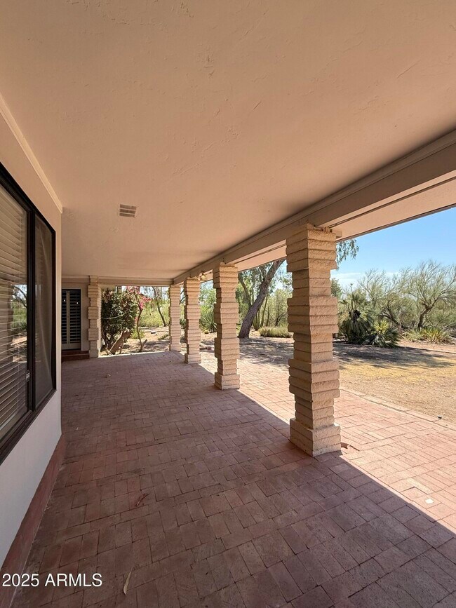 Building Photo - 12323 E Appaloosa Pl
