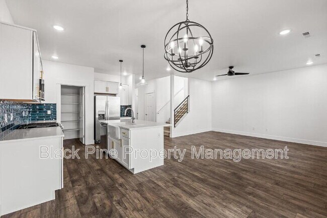 Building Photo - 7184 W Riverwood St