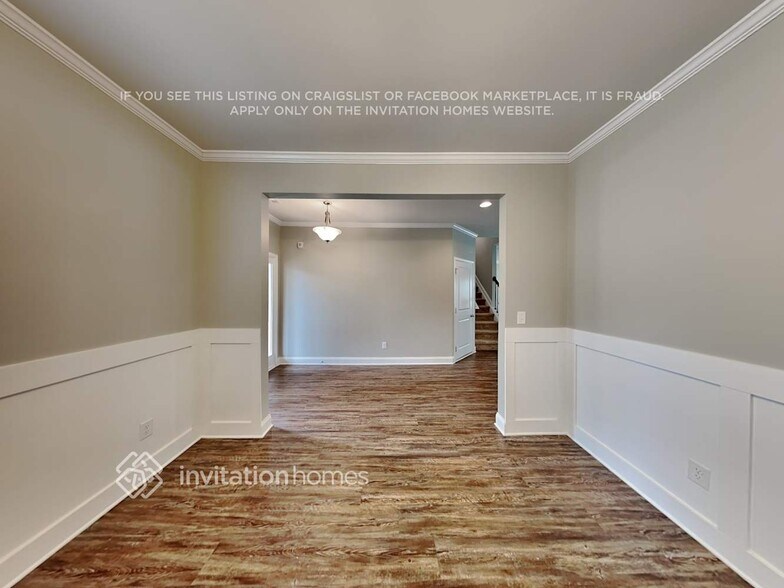 Building Photo - 243 Sage Dr