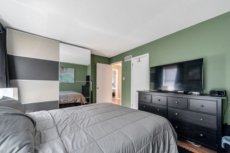 Second Bedroom - 37 Curry Ln