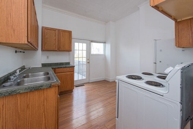 Building Photo - MT ADAMS - Stunning City/River View  from back deck of Cozy 2 bed townhome.