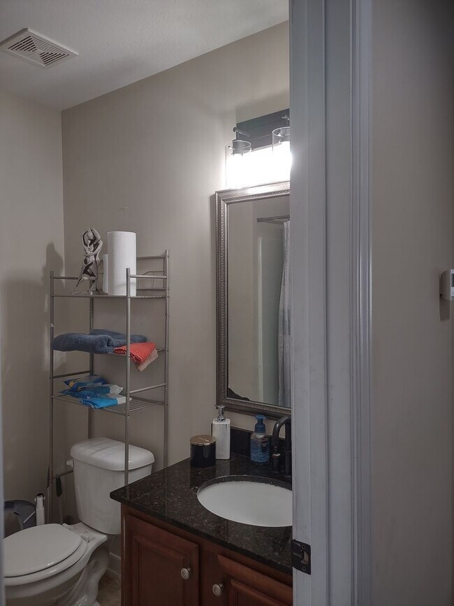 Building Photo - Great Four Bedroom Home in Elgin, SC!