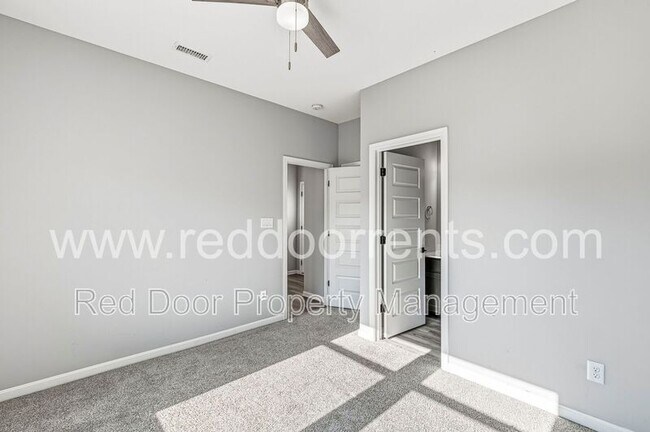 Building Photo - 7941 Nicoson Ln