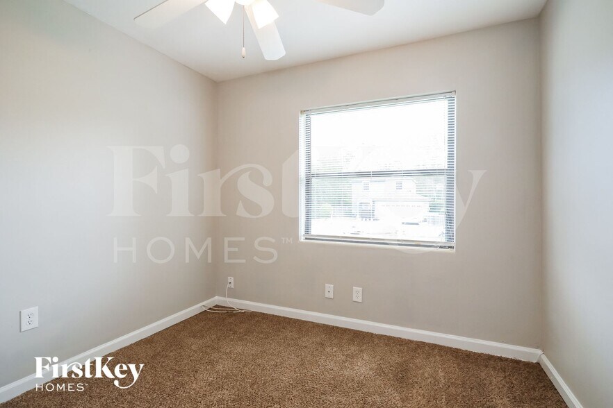 Building Photo - 4034 Dalry Dr