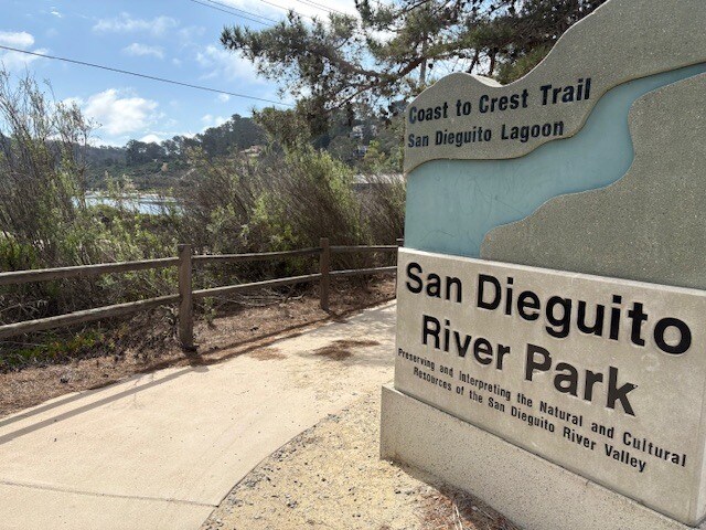 Building Photo - 14073 Mira Montana Dr