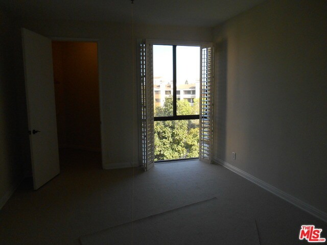 Building Photo - 2131 Century Park Ln