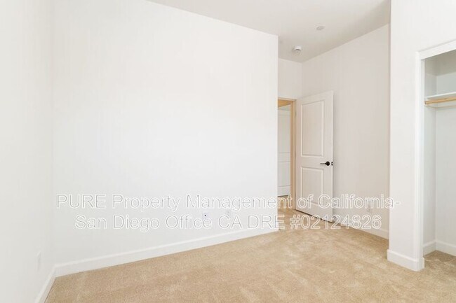 Building Photo - 316 Beaker Rd