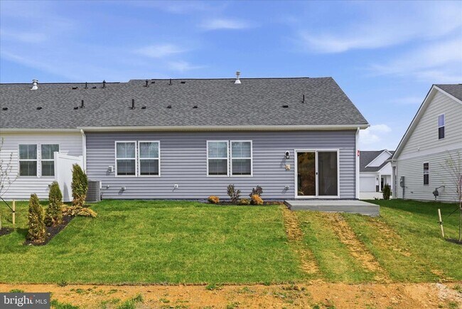 Building Photo - 115 Trellis View Ln