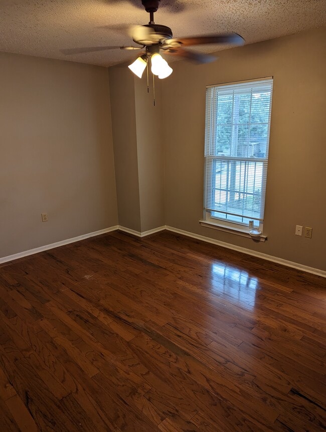 Building Photo - 15859 Maison Orleans Ct