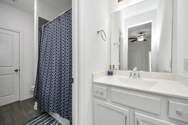 Building Photo - 1311 Stuart Run Dr