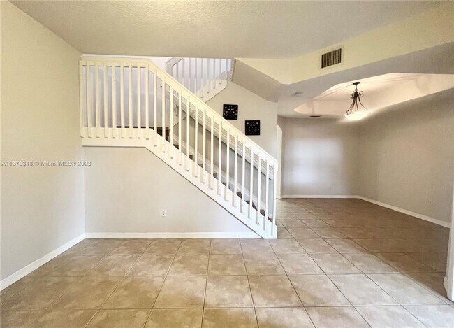 Building Photo - 2313 Clipper Pl