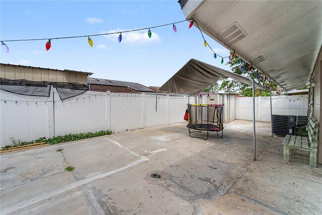 Building Photo - 8304 Dasa Pl