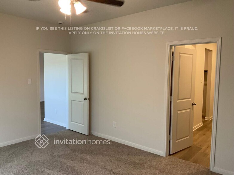 Building Photo - 10025 Pilot Pl