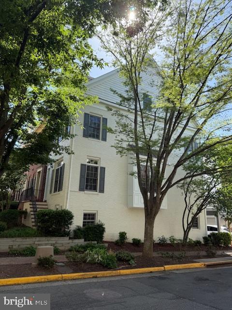 Building Photo - 8861 Ashgrove House Ln