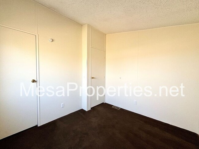 Building Photo - 9964 Arroyo Ave