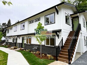 Building Photo - 585 NE 113th Ave