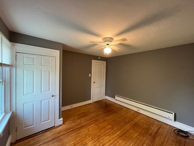 Building Photo - 112 W Highland Ave