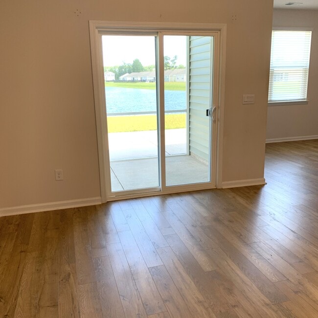 Building Photo - 246 Marauder Dr